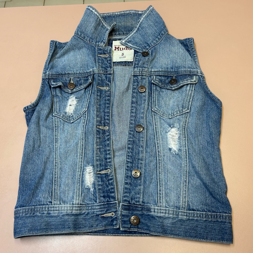 (S) Mudd Sleeveless Denim Jacket